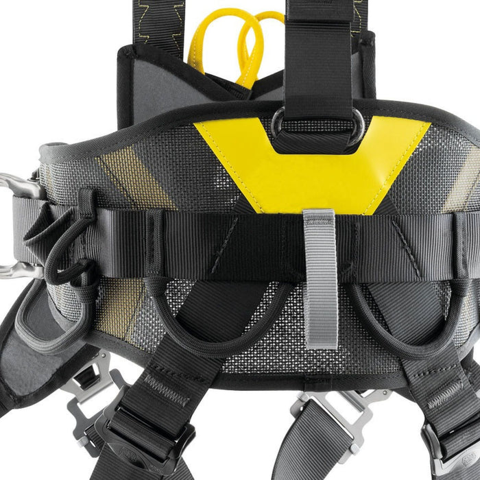 Close up of Petzl Volt EU Harness waistbelt 